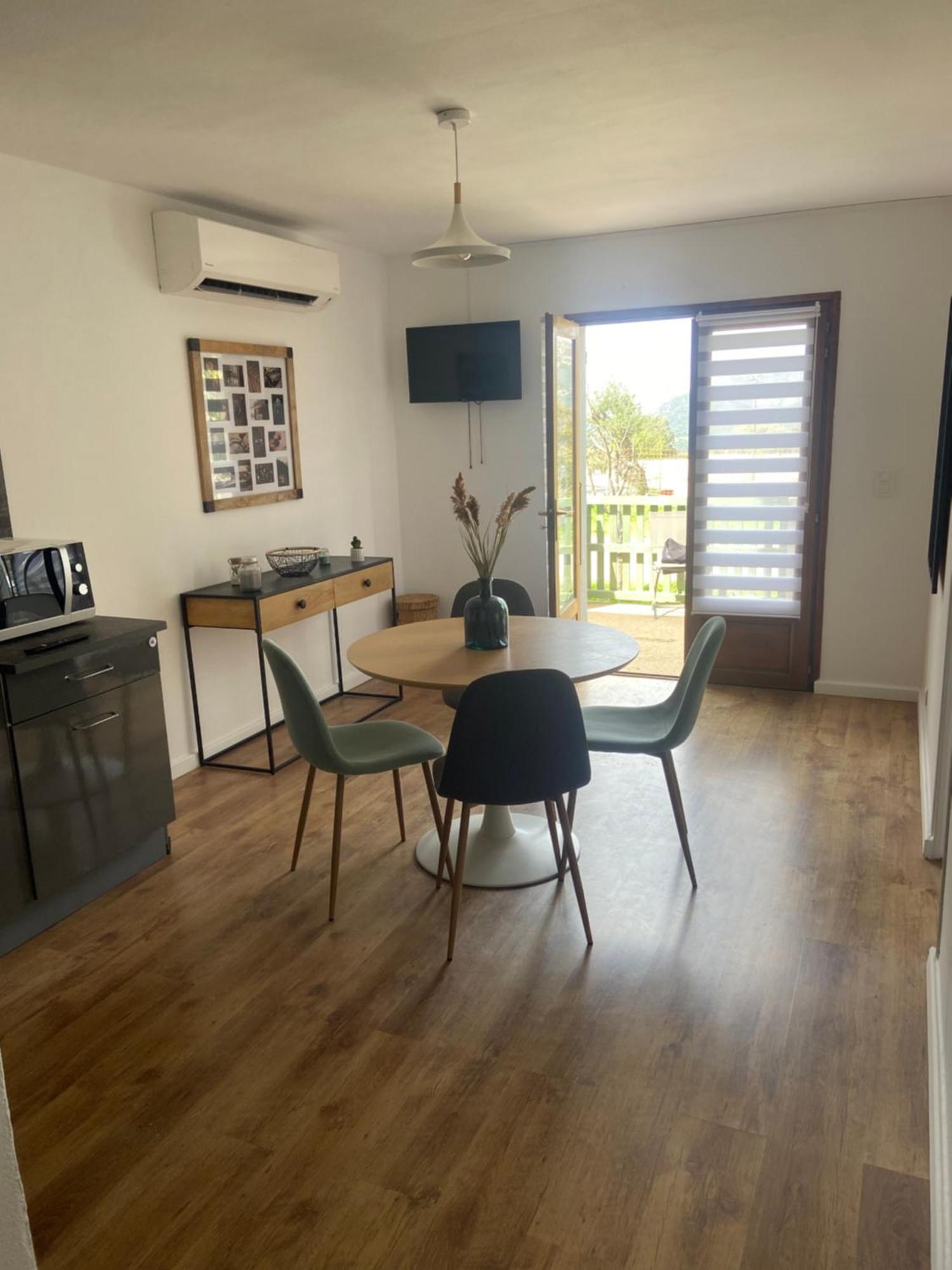 Appartement Proche Du Depart Du Gr20 칼렌자나 외부 사진